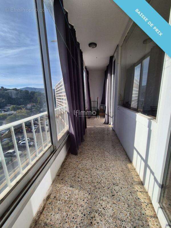 Appartement à MARSEILLE-9E