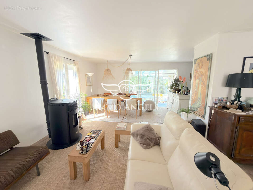 Maison 157 m² à Meschers-Sur-Gironde  - photo 4