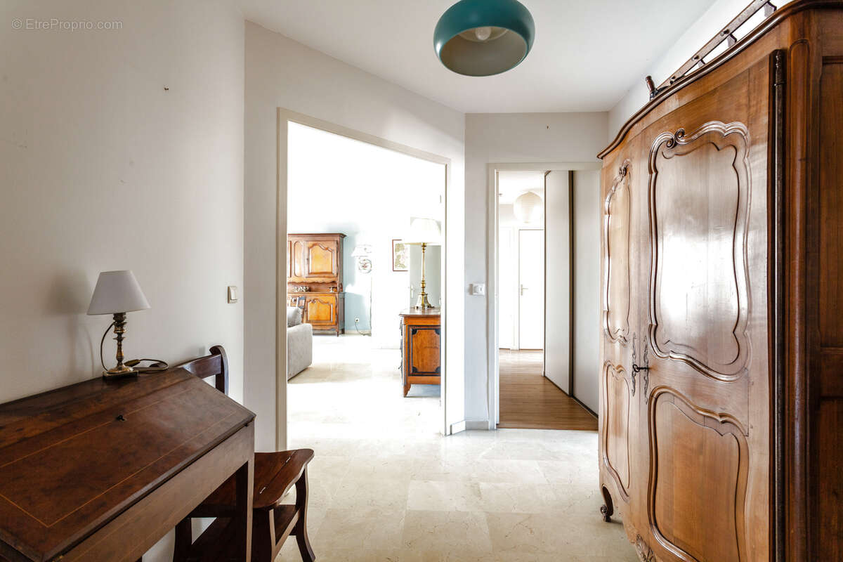 Appartement familial 6ème étage   Villeurbanne Gratte-Ciel - photo 6