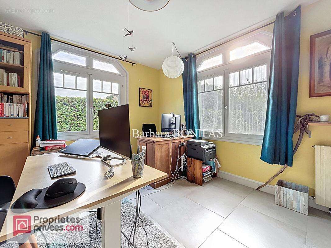 Maison à SAINT-SULPICE