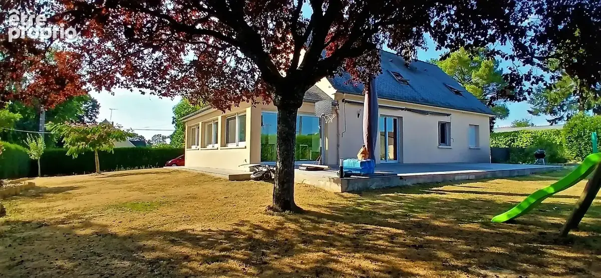 Photo 1 - Maison à LAVAL