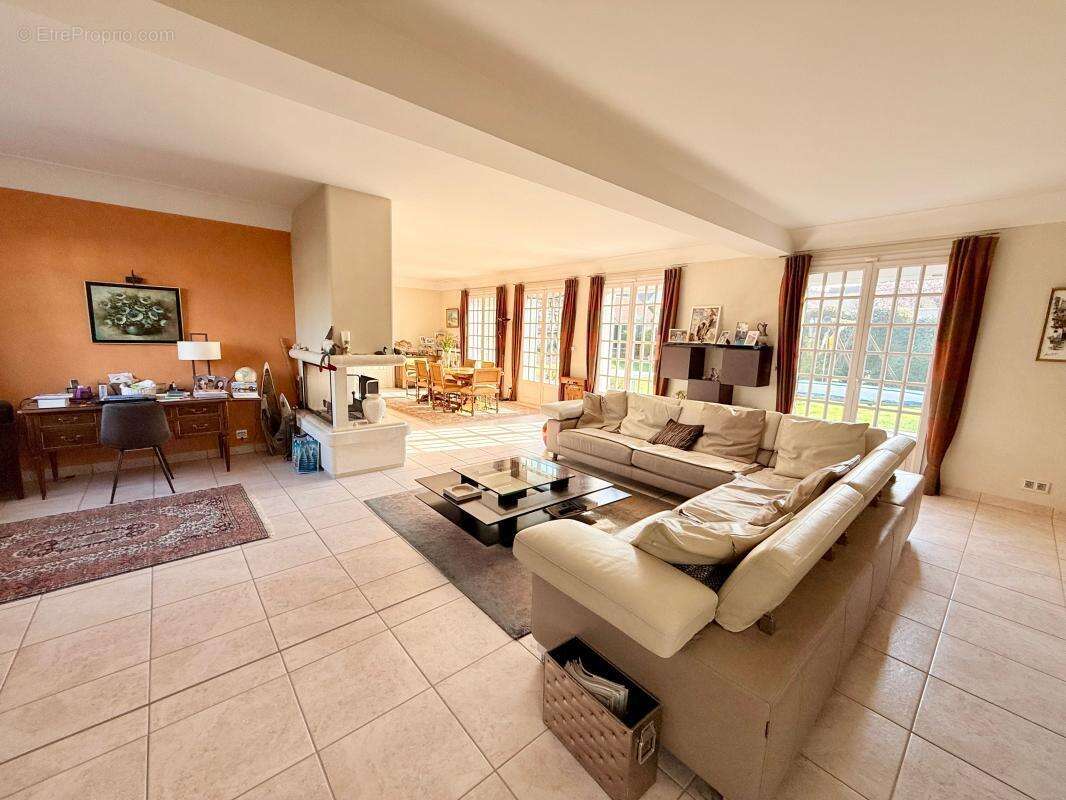 Maison à L'ISLE-ADAM