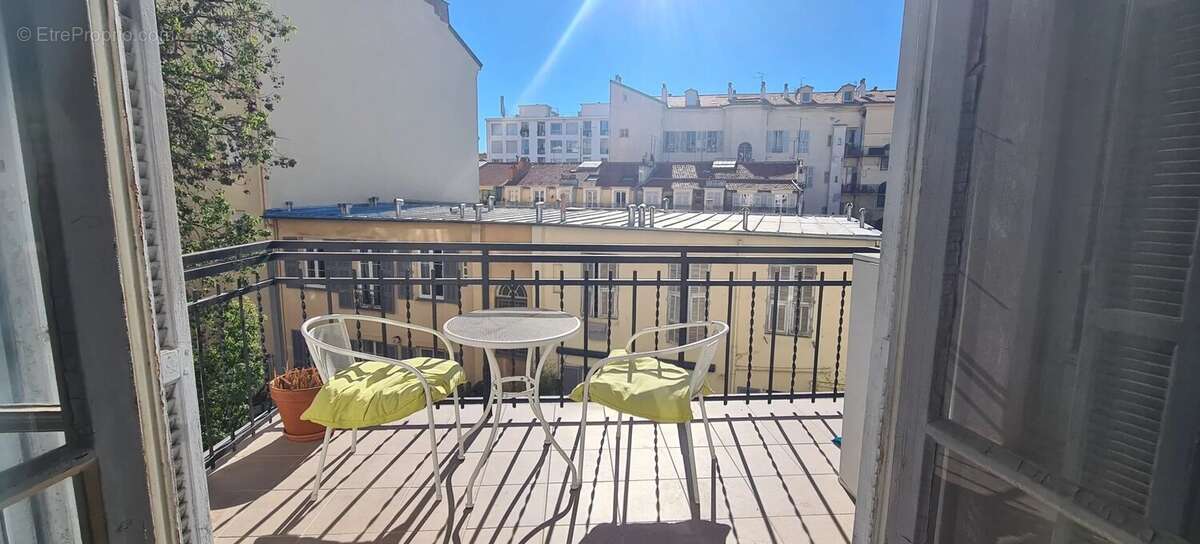 Appartement à NICE