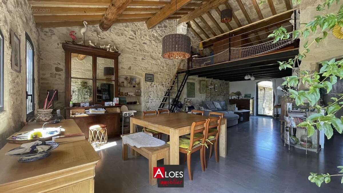 Maison à AIGUES-MORTES