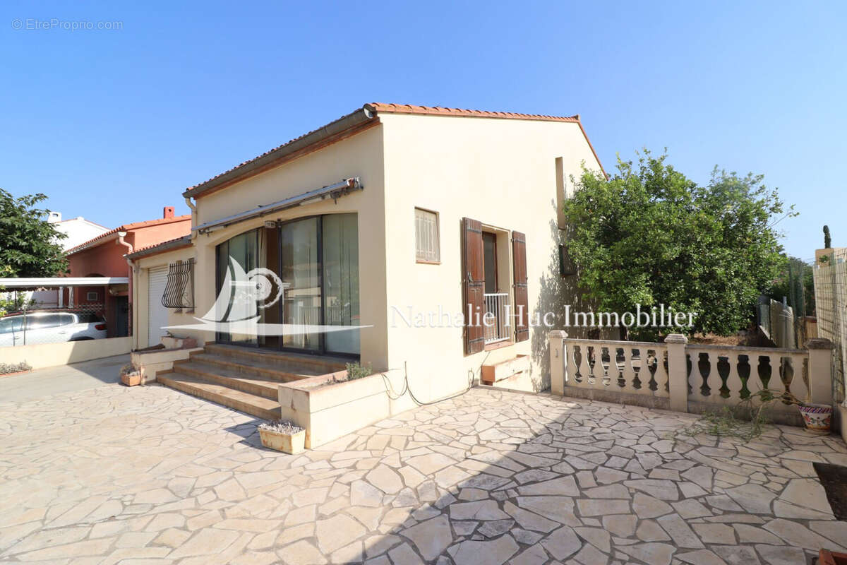 Maison 120 m² à Canet-En-Roussillon  - photo 2
