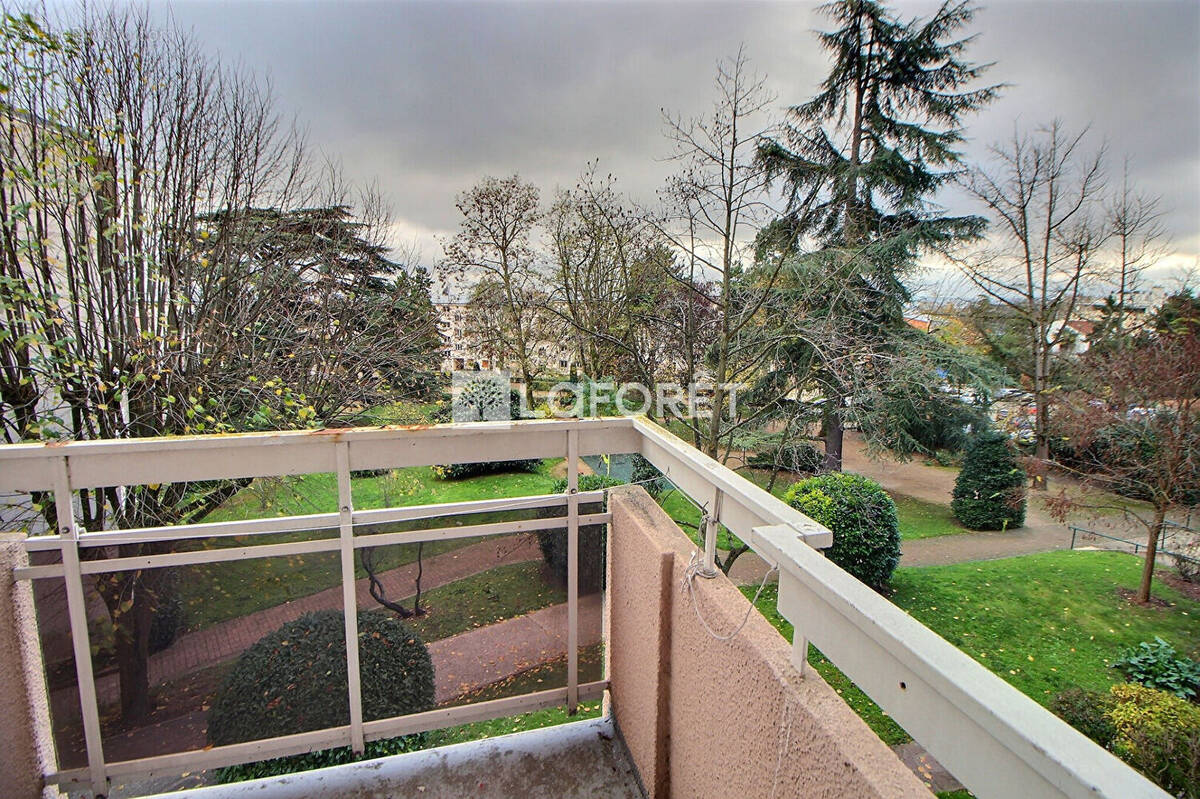 Appartement à SURESNES