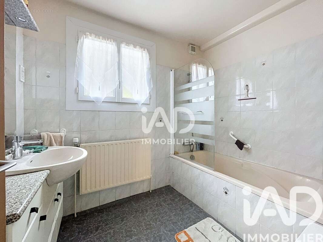 Photo 8 - Maison à LAGNY-SUR-MARNE