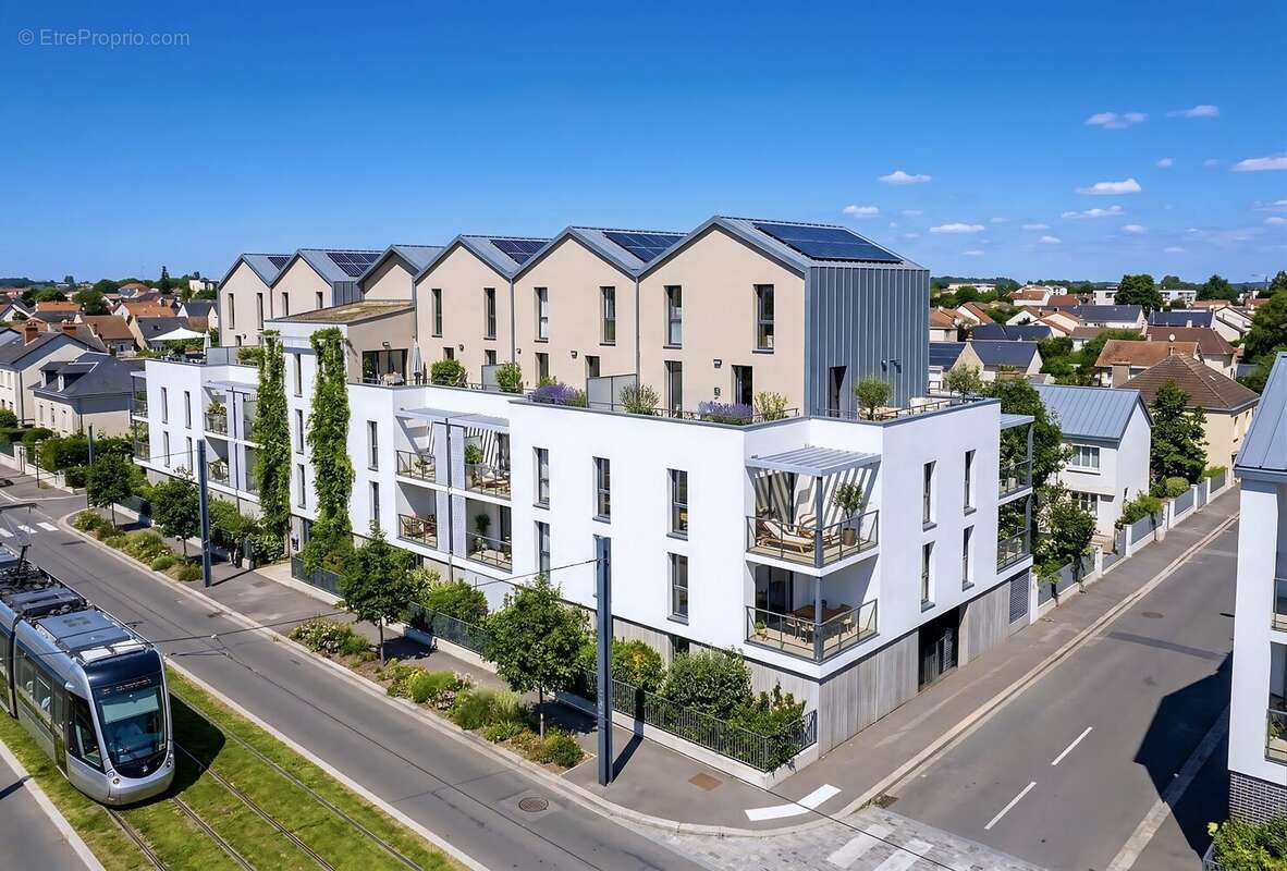 Maison 85 m² à Avrille  - photo 6