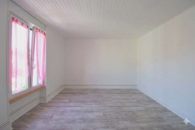 Appartement à REVIGNY-SUR-ORNAIN