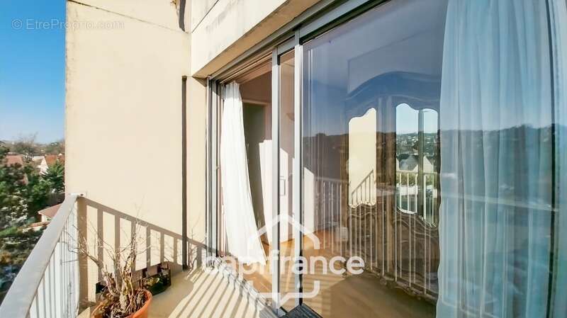 Appartement à LIMEIL-BREVANNES