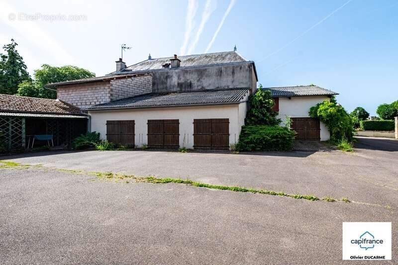 Appartement à vendre 5 pièces ARNAY LE DUC (21) de 94 m² avec garage, place de parking et grand grenier - photo 13
