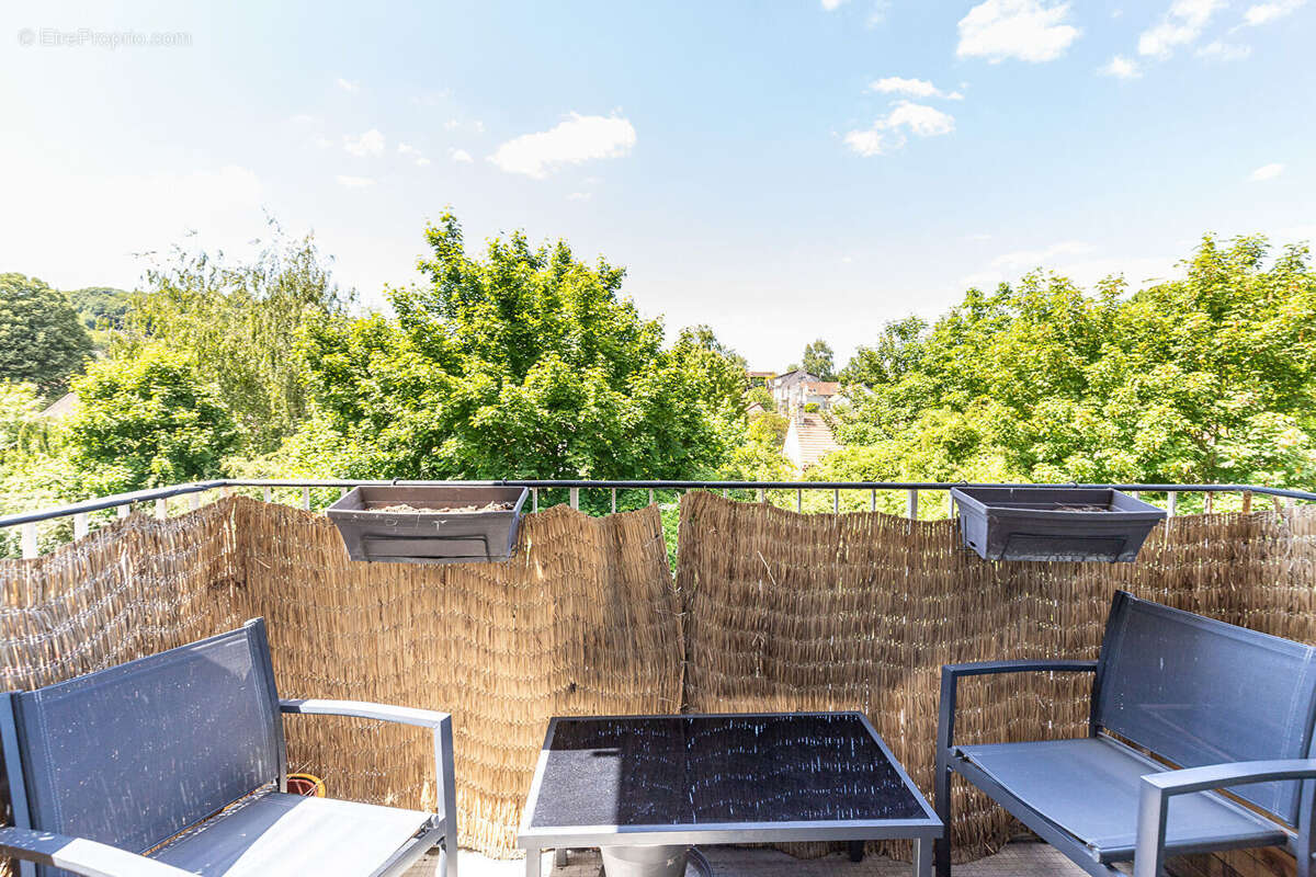 Appartement à BURES-SUR-YVETTE