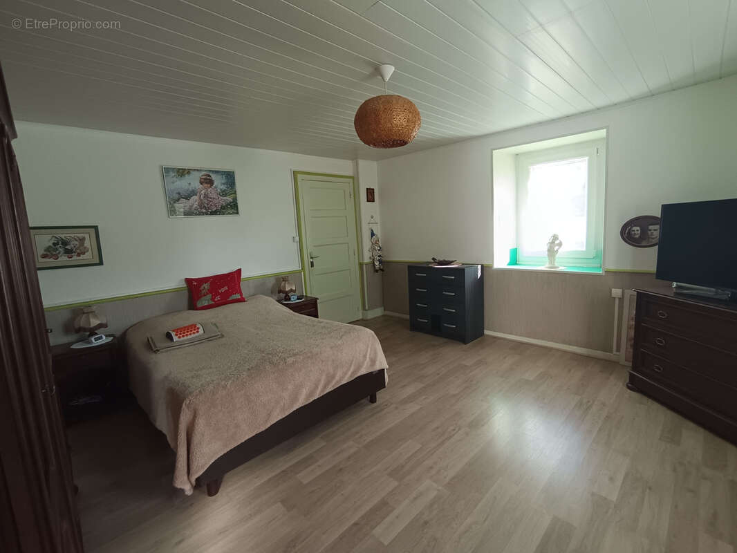Maison à FROTEY-LES-LURE