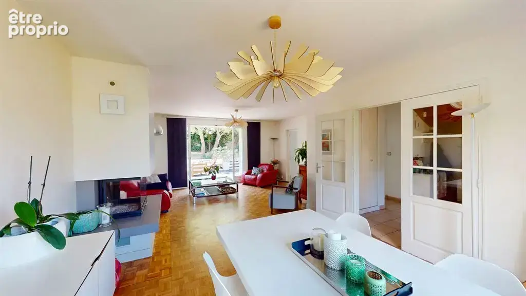 Maison 210 m² à Clamart  - photo 4