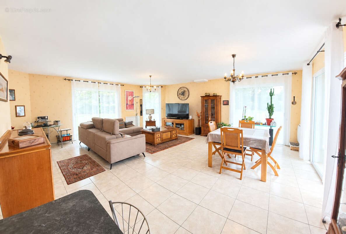Maison 6 pièces 118m2 - Juigné des Moutiers - photo 2