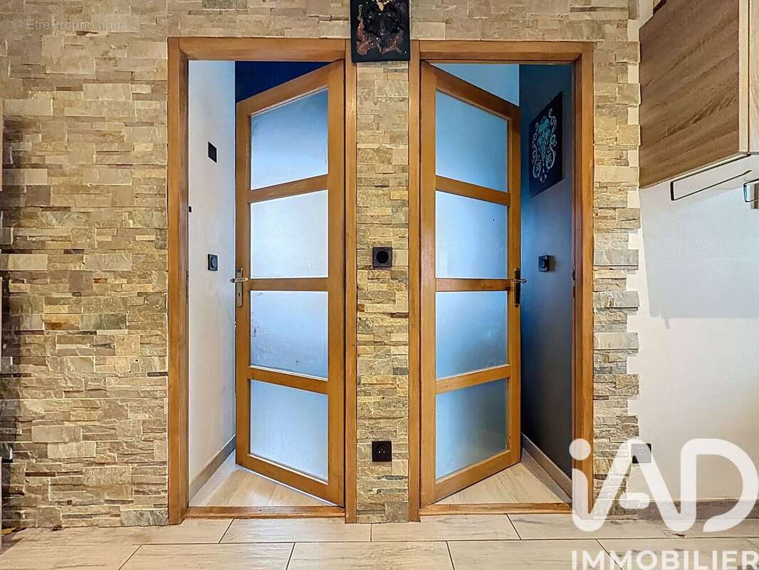 Photo 8 - Appartement à LA ROCHE-SUR-FORON