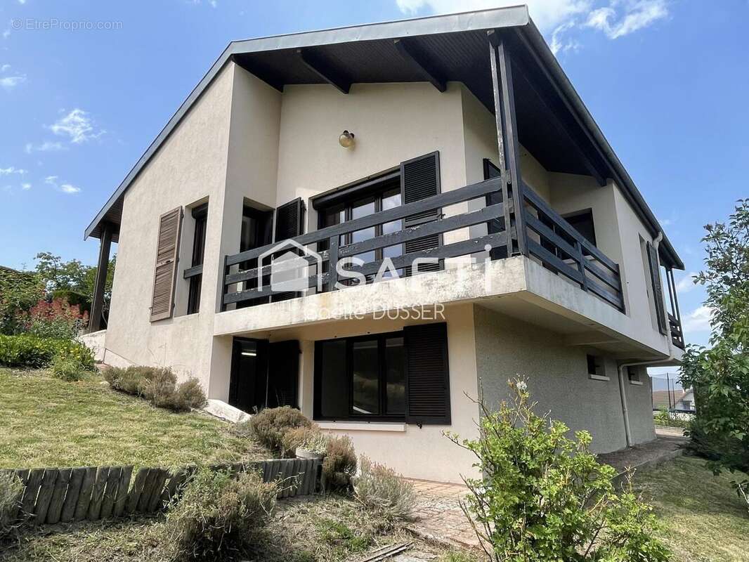 Photo 8 - Maison à SAINT-ELOY-LES-MINES