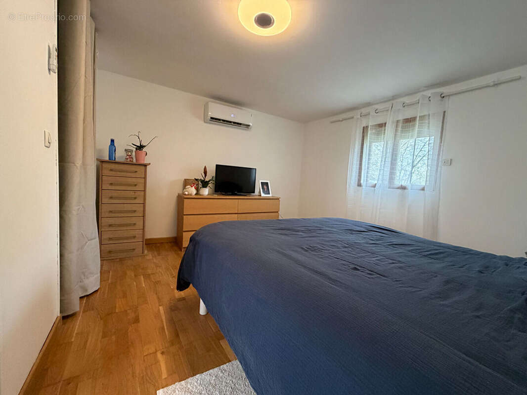 Maison Mandres 6 pièce(s) 173 m2 - photo 6