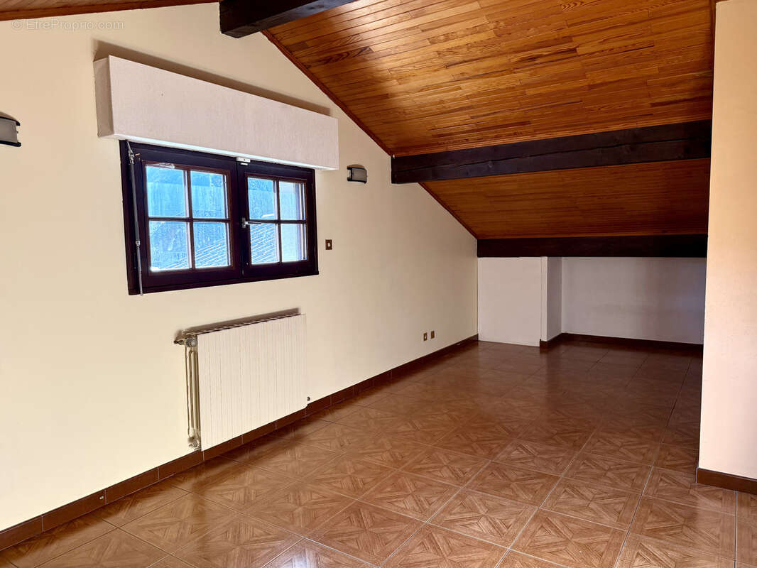 Maison à CLUSES
