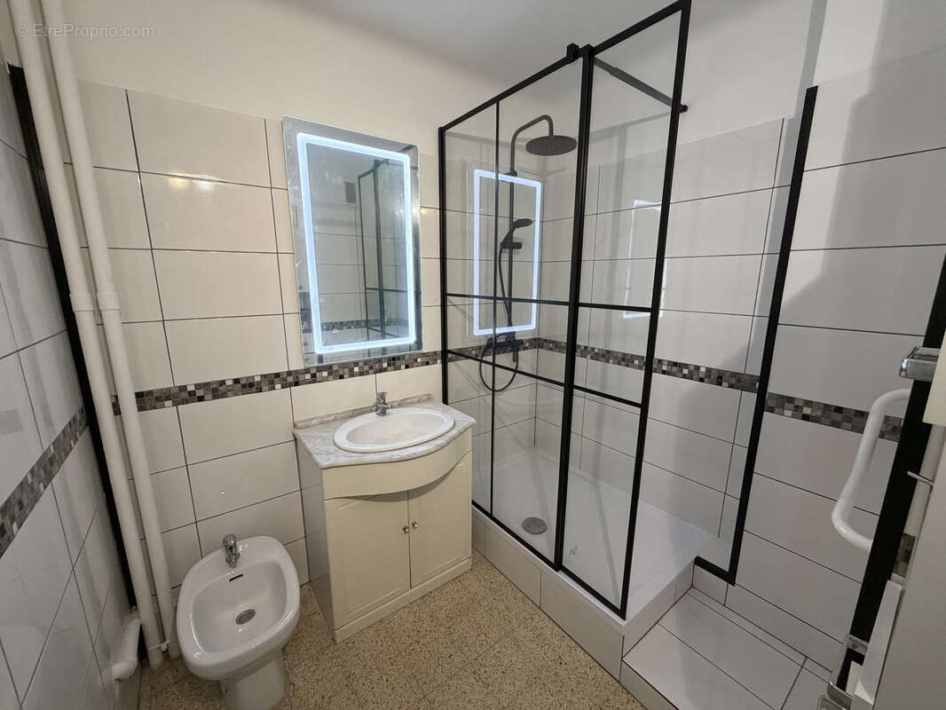Appartement à MARSEILLE-9E