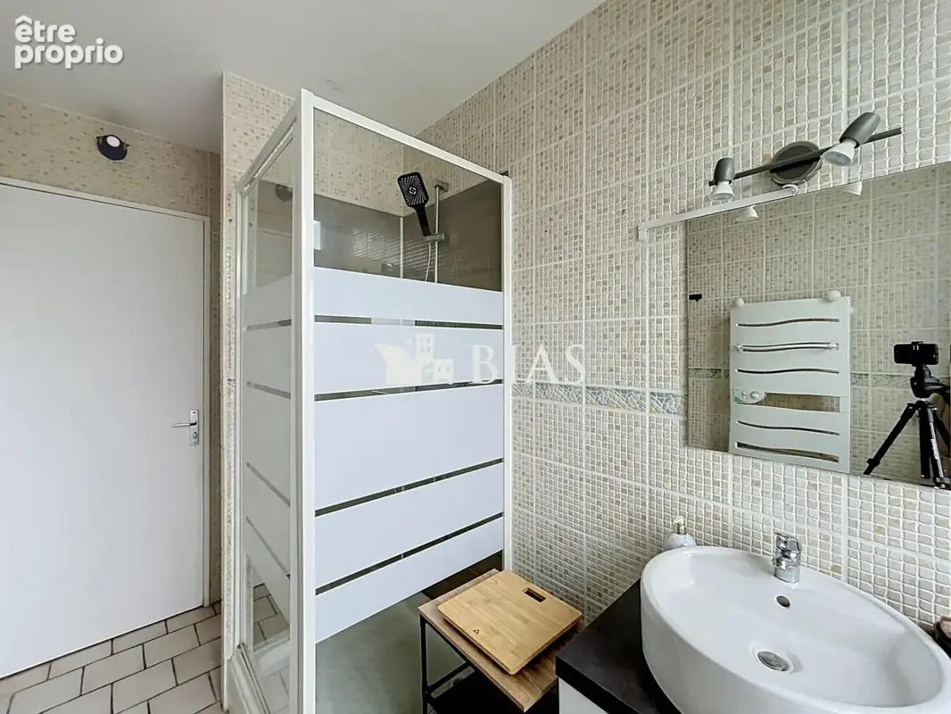 Appartement 5 pièces 79 m² à vendre à Saint-Aubin-Les-Elbeuf (76410) - photo 4