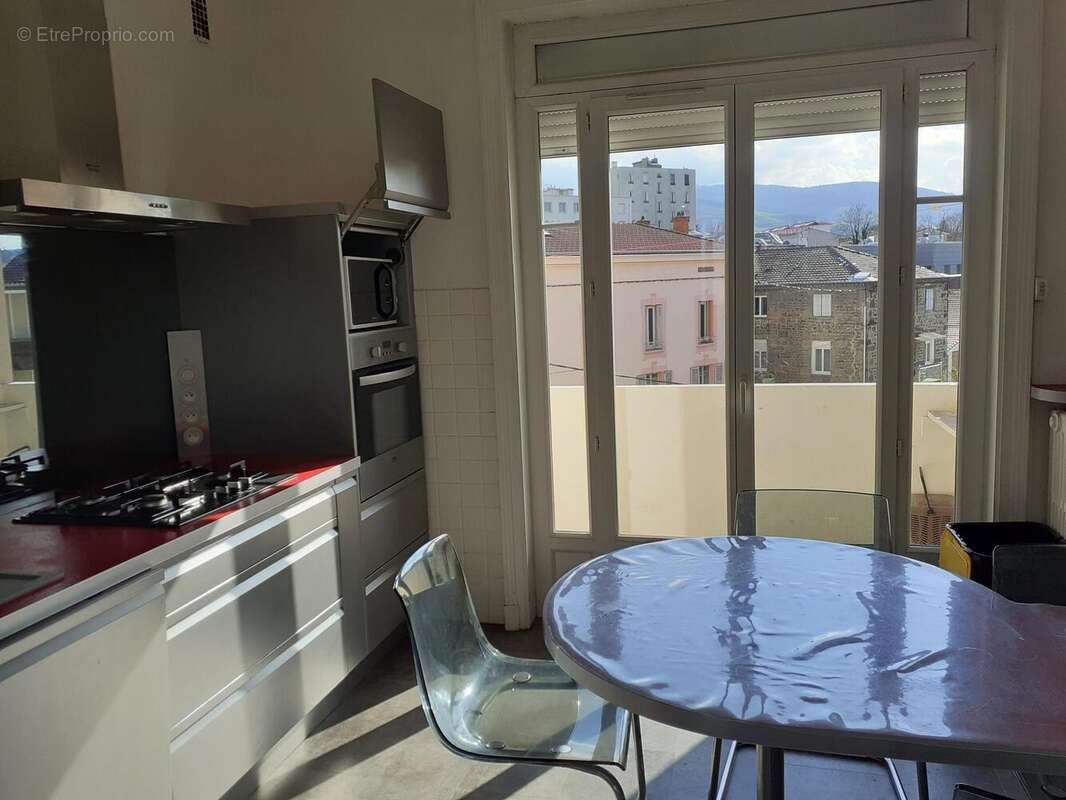 Photo 2 - Appartement à SAINT-CHAMOND