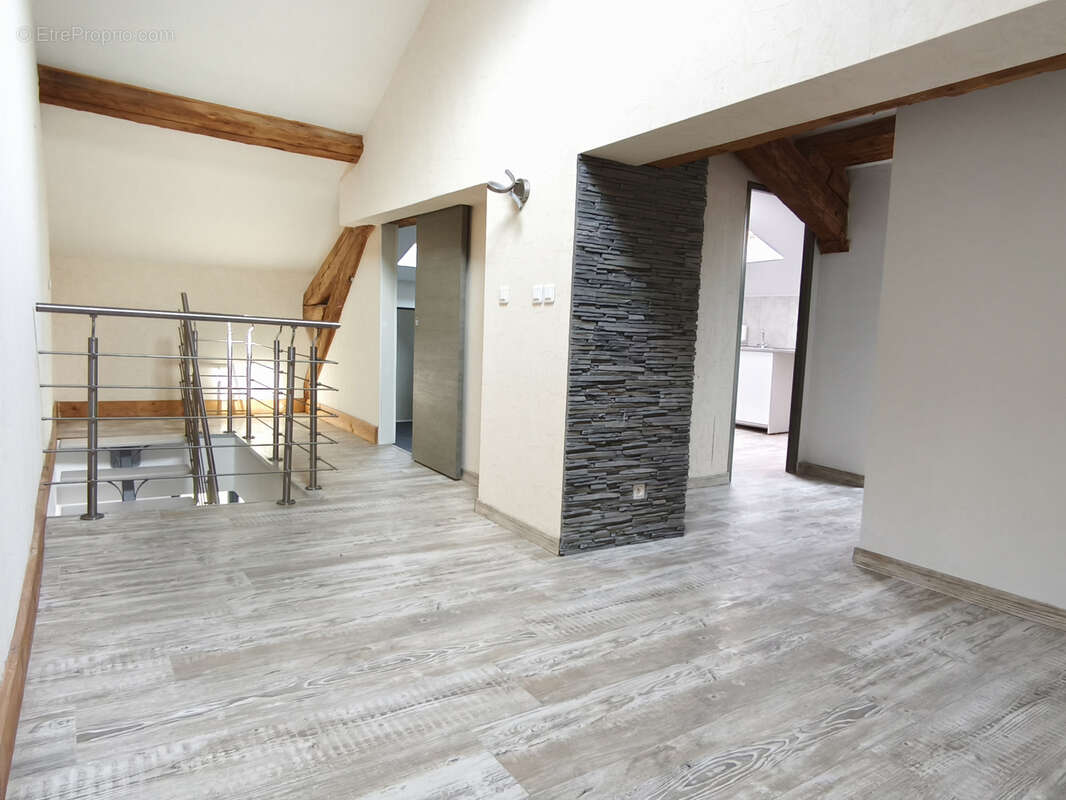 Appartement à MONTAGNY