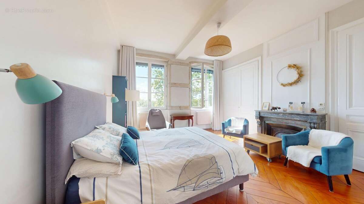 Appartement à LYON-4E
