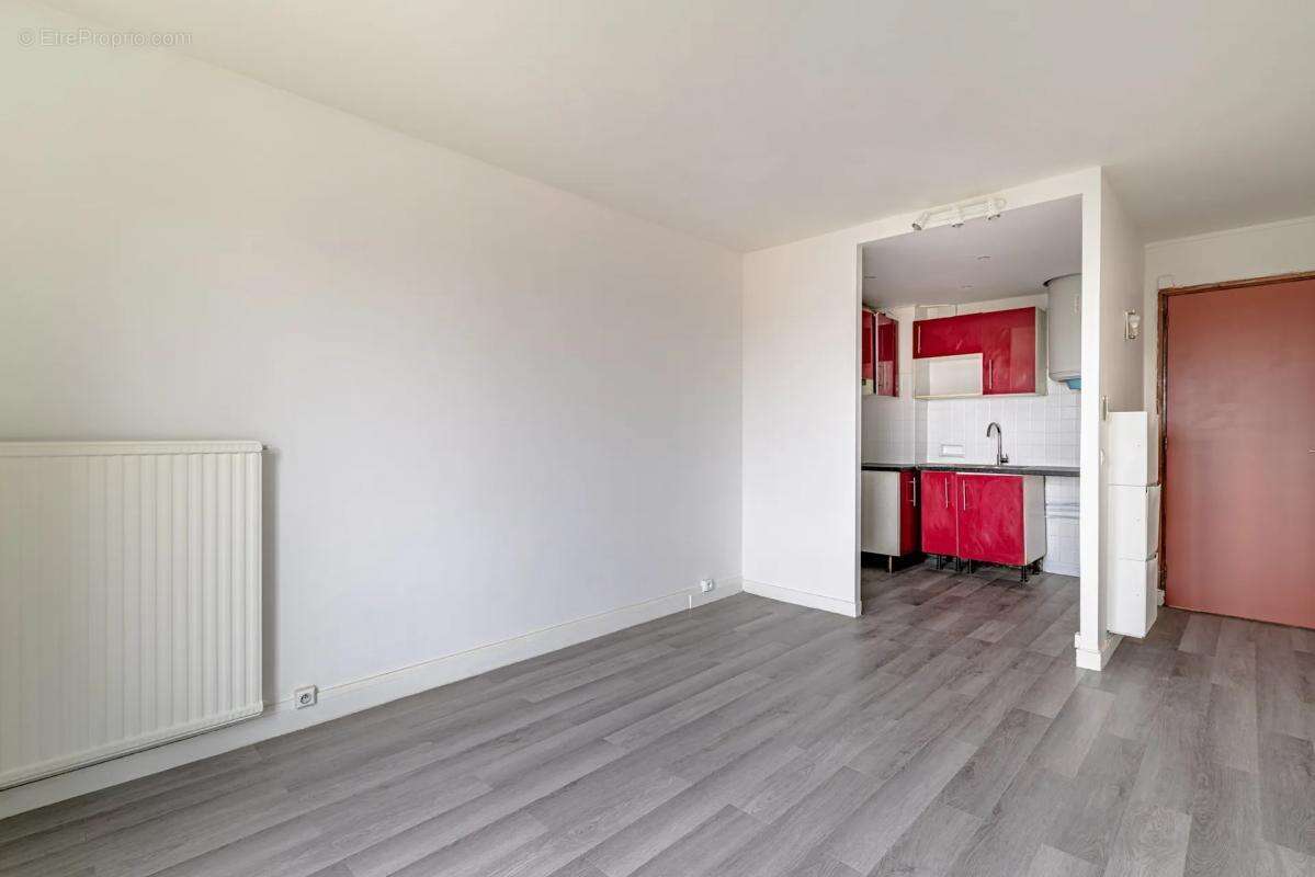 Appartement à LE BOURGET