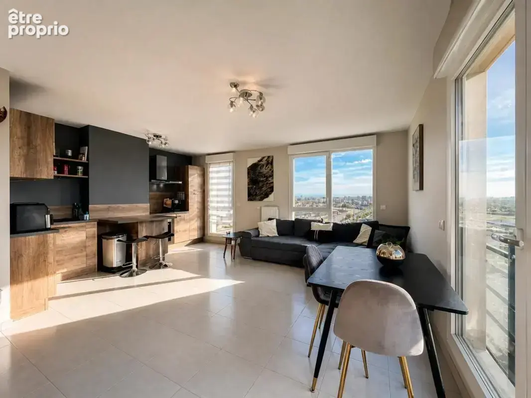INVESTISSEMENT LOCATIF 3 pièces de 67 m² à Villeurbanne Carré de Soie - photo 3