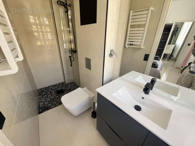Appartement à EZE