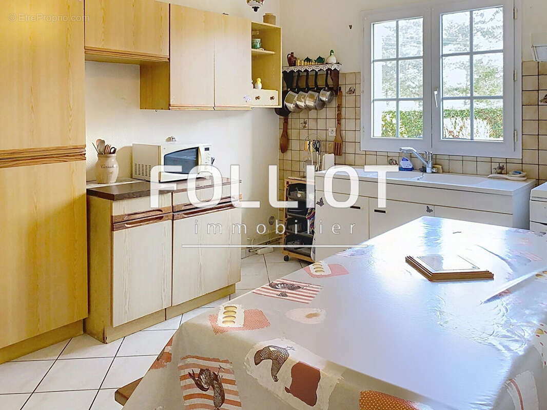 Maison à AGON-COUTAINVILLE