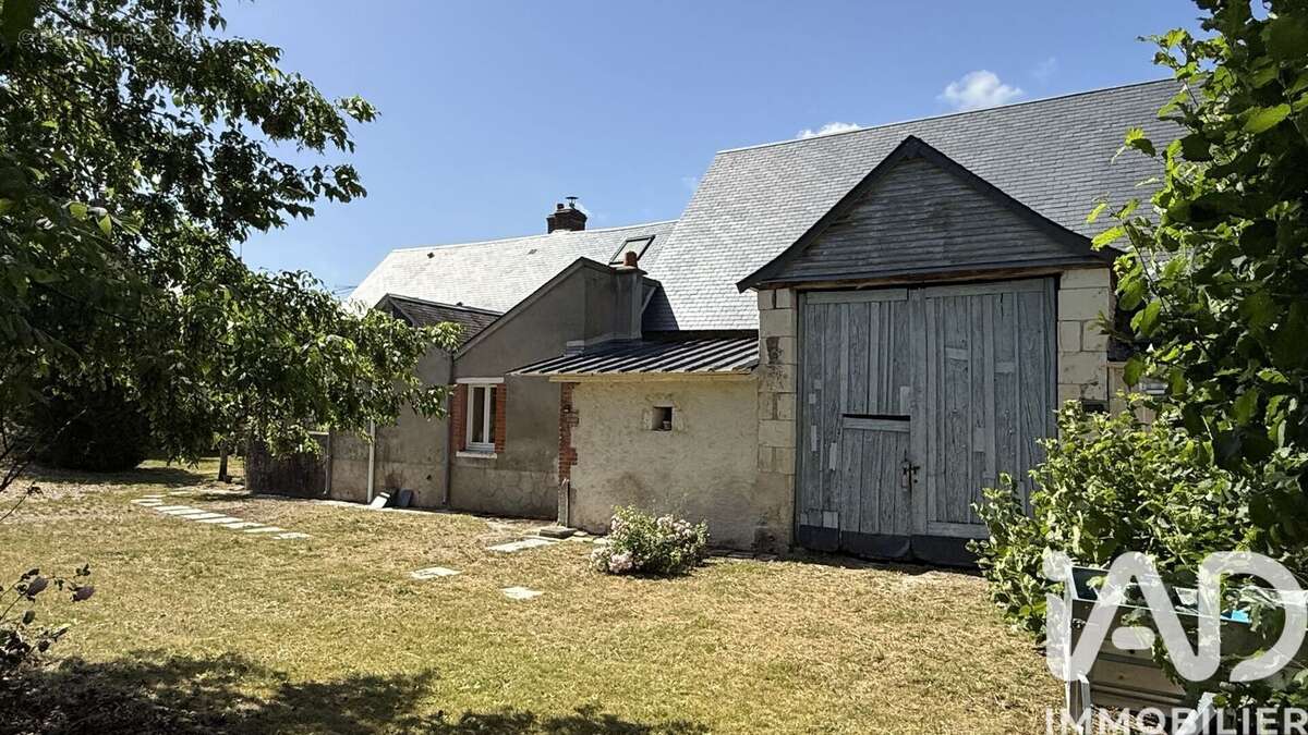 Maison 100 m² à Mosnes  - photo 2