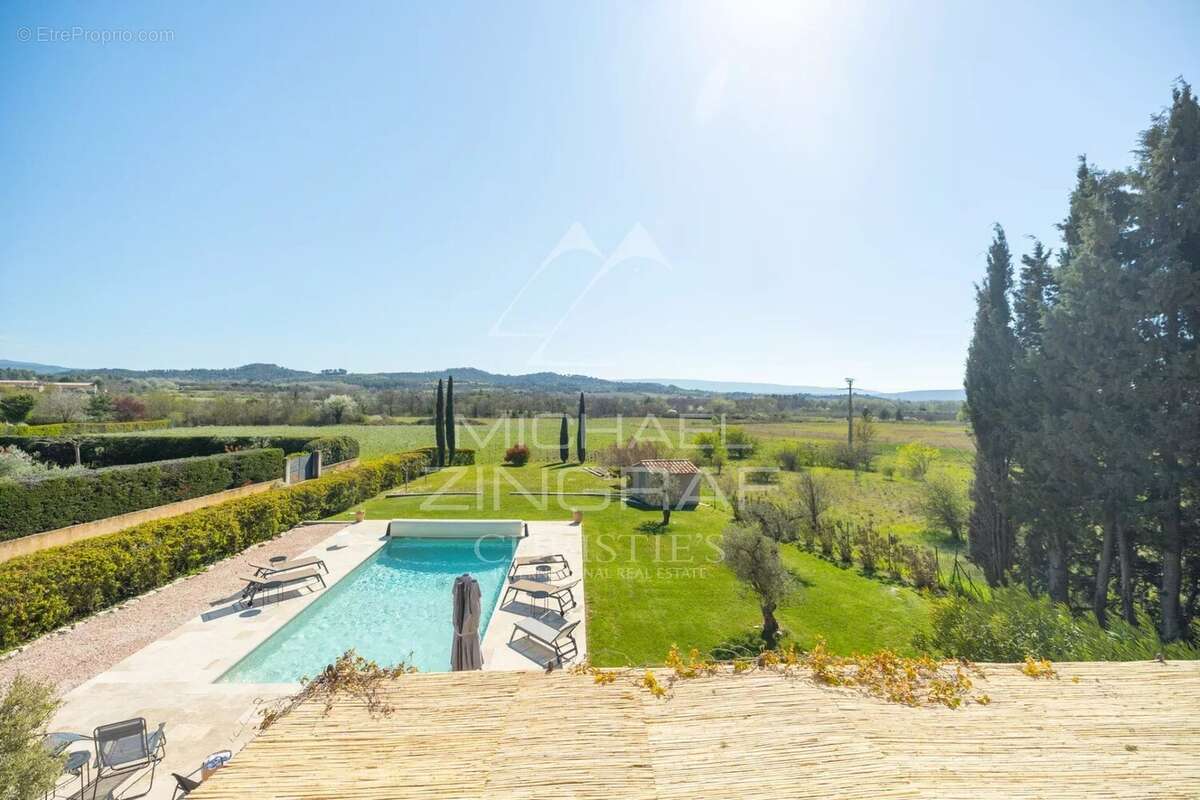 Maison à ROUSSILLON