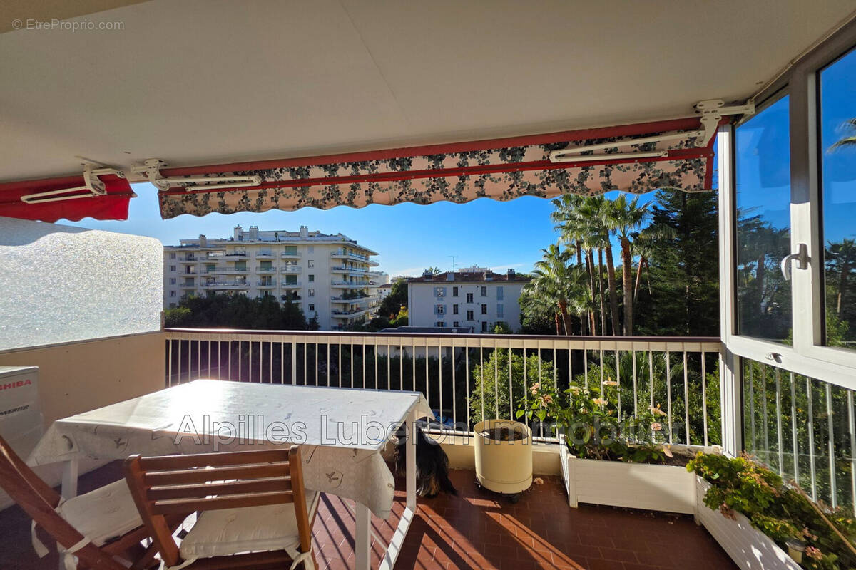 Appartement à CANNES