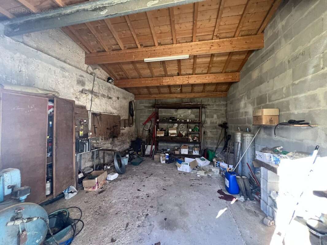 Maison à SAINT-EMILION