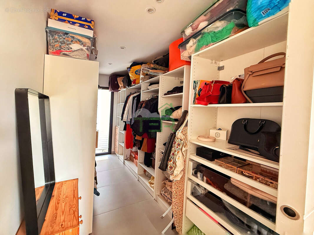 Maison à COURNONSEC