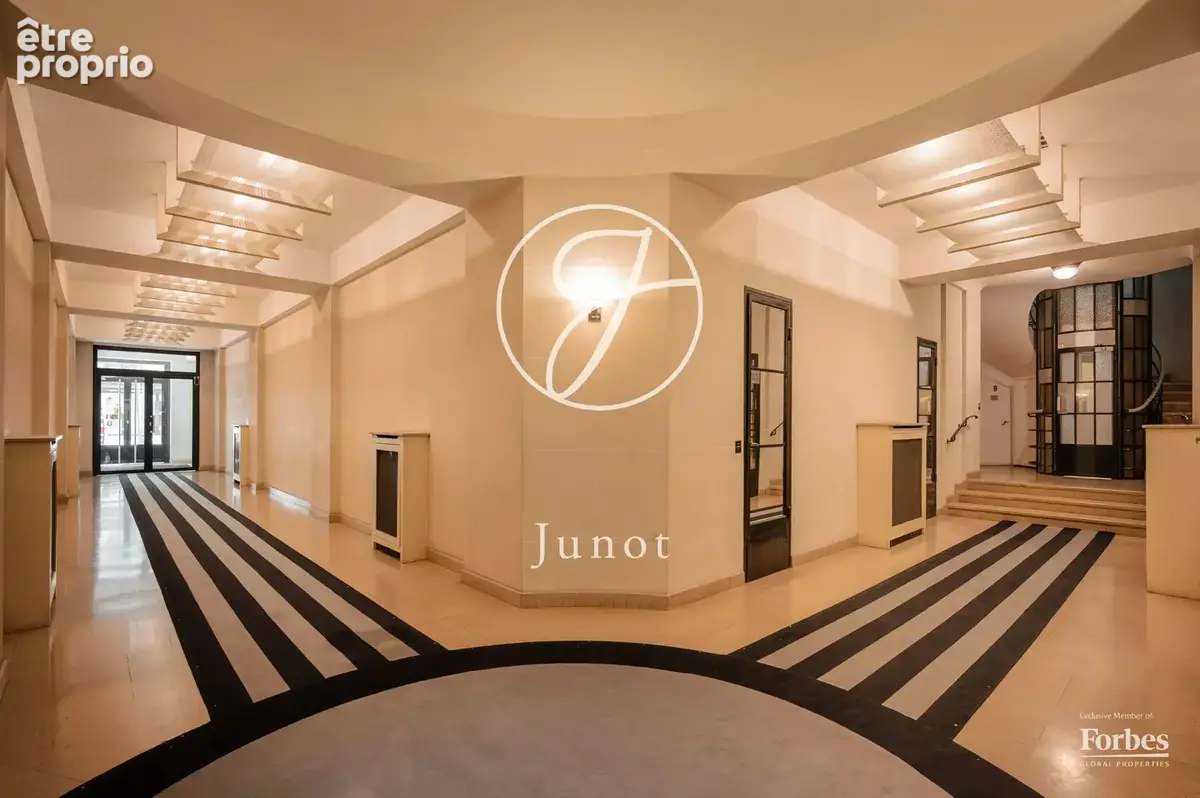 Paris 7e - SÈVRES-BABYLONE - Appartement familial d’exception - 8 pièces - 248,52m² Carrez - 4 chambres - Balcons - Vues dégagée - photo 31