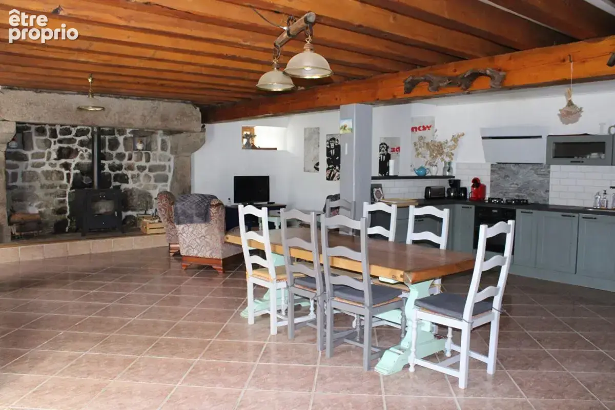 Exclusivité ferme en pierre , lauze Maison Grandrieu 4 pièce(s) 130 m2 - photo 2