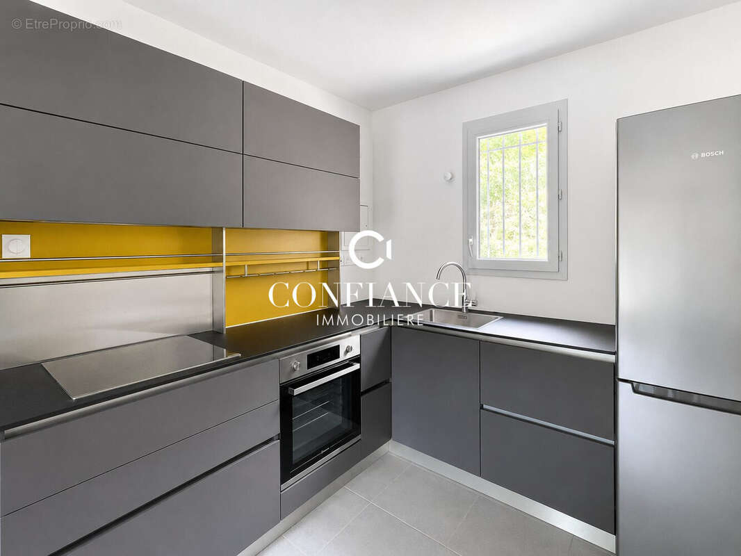 Appartement à GILETTE