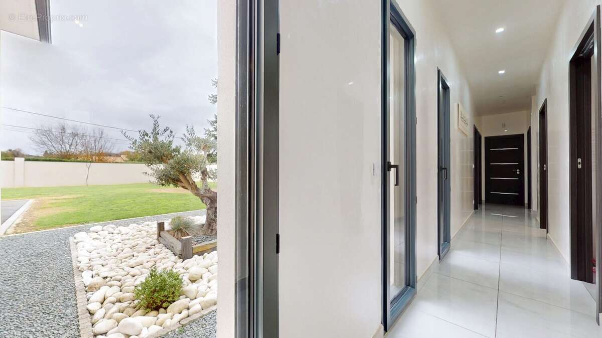 Couloir - Maison à BERGERAC