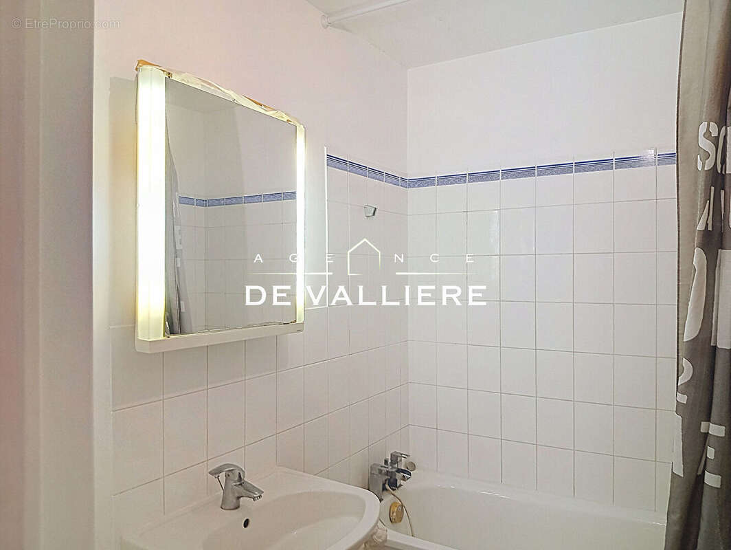 Appartement à SURESNES