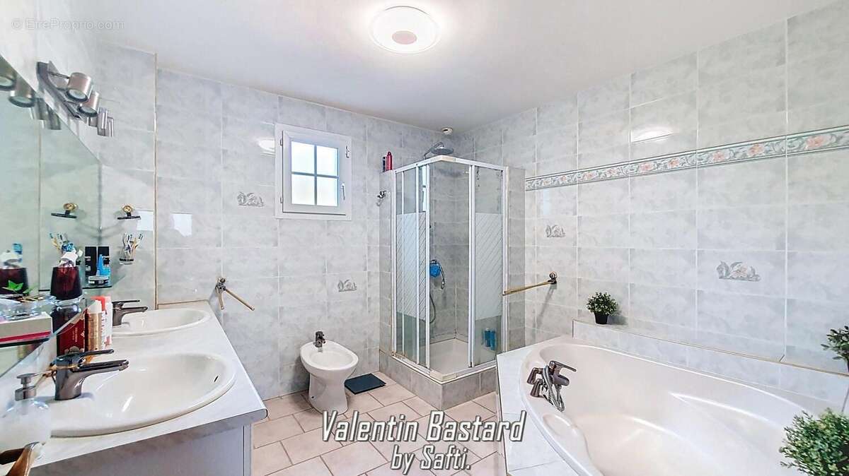 Photo 8 - Maison à BLERE