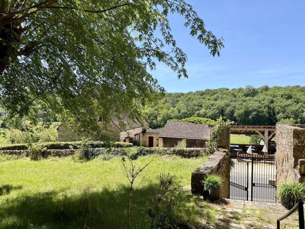 EXCLUSIVITÉ - Manoir médiéval avec vue panoramique et jardin suspendu en Périgord Noir proche Sarlat - photo 19