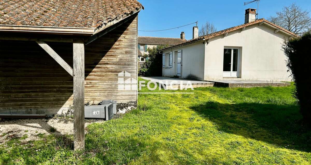 Maison à LA FERRIERE