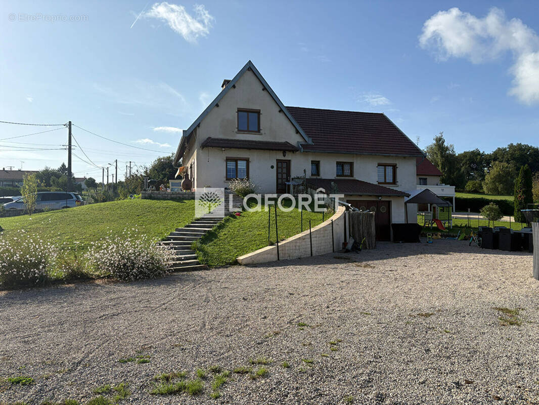 Maison à LOUHANS
