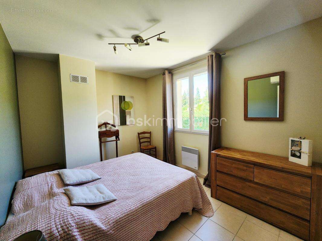 Villa 4 chambres avec piscine sur 2200m² env de terrain - photo 13