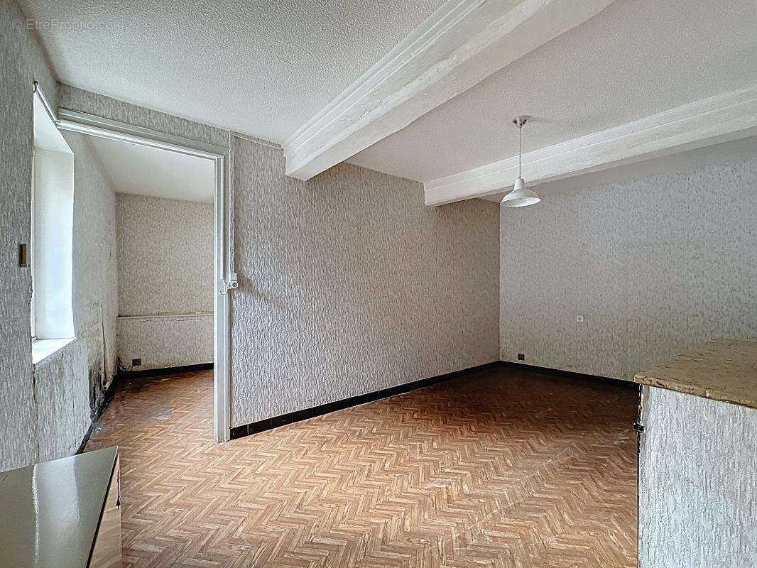 Maison 92 m² à Solaize  - photo 4