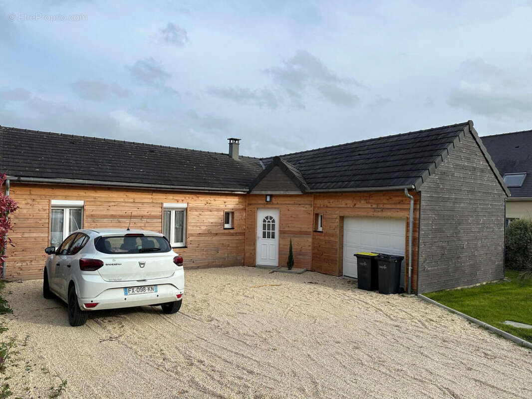 IMG_1439 - Maison à MEZIERES-SUR-COUESNON