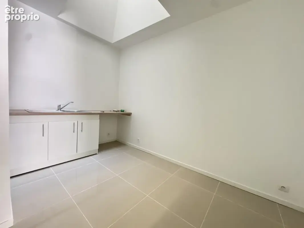 Commerce 120 m² à vendre à Montlucon (03100) - photo 4
